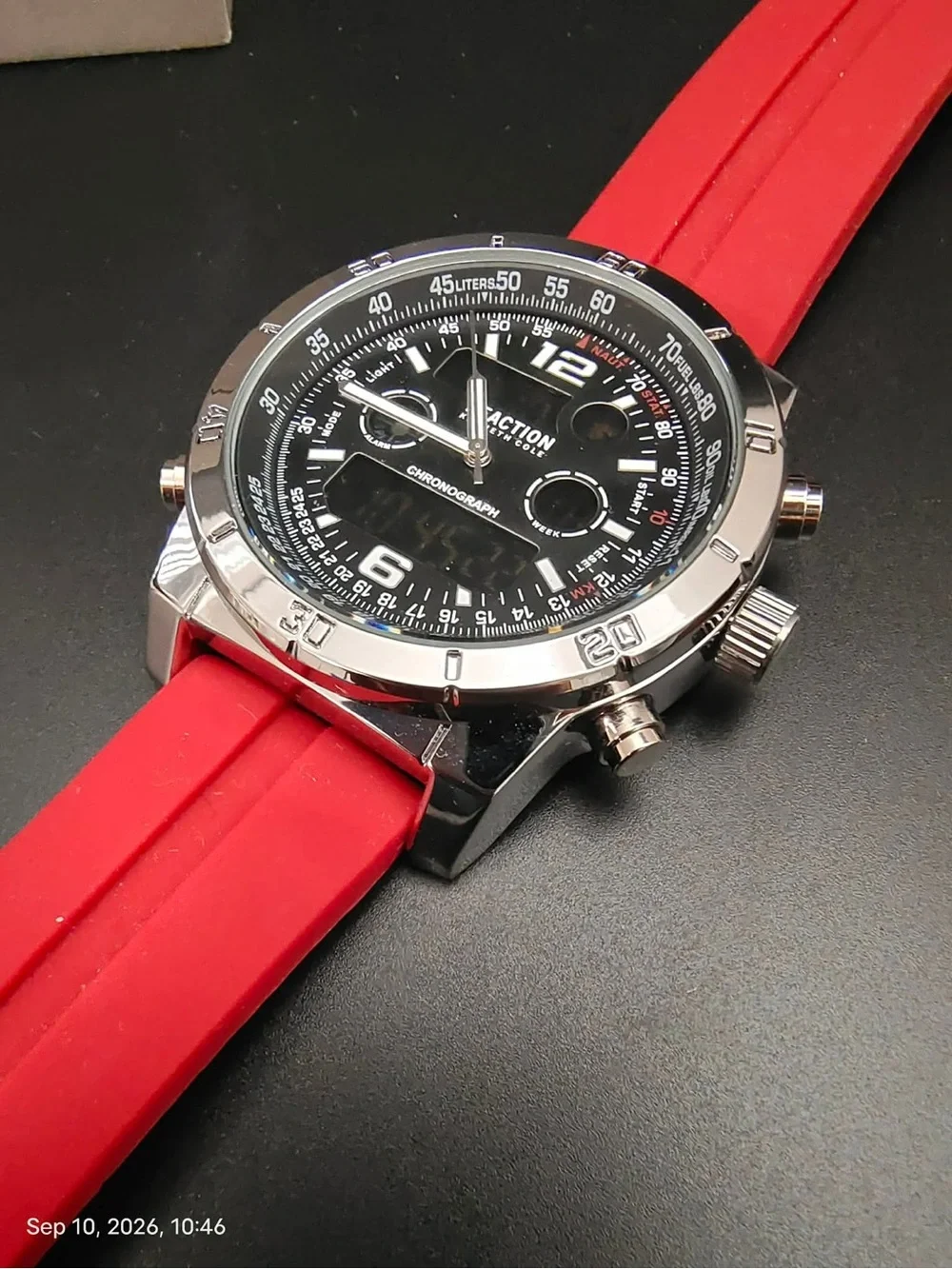 NWOB Kenneth Cole Reaction Men's Analog Digital Watch Silicone Strap